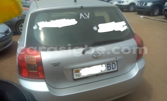 Acheter Occasion Voiture Toyota Corolla Gris à Lomé, Togo Acheter Occasion Voiture Toyota Corolla Gris à Lomé, Togo