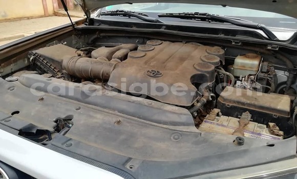 Acheter Occasion Voiture Toyota 4Runner Gris à Lomé, Togo Acheter Occasion Voiture Toyota 4Runner Gris à Lomé, Togo