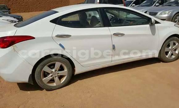 Buy Used Hyundai Elantra White Car in Lome in Togo Buy Used Hyundai Elantra White Car in Lome in Togo
