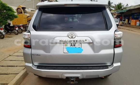 Acheter Occasion Voiture Toyota 4Runner Gris à Lomé, Togo Acheter Occasion Voiture Toyota 4Runner Gris à Lomé, Togo