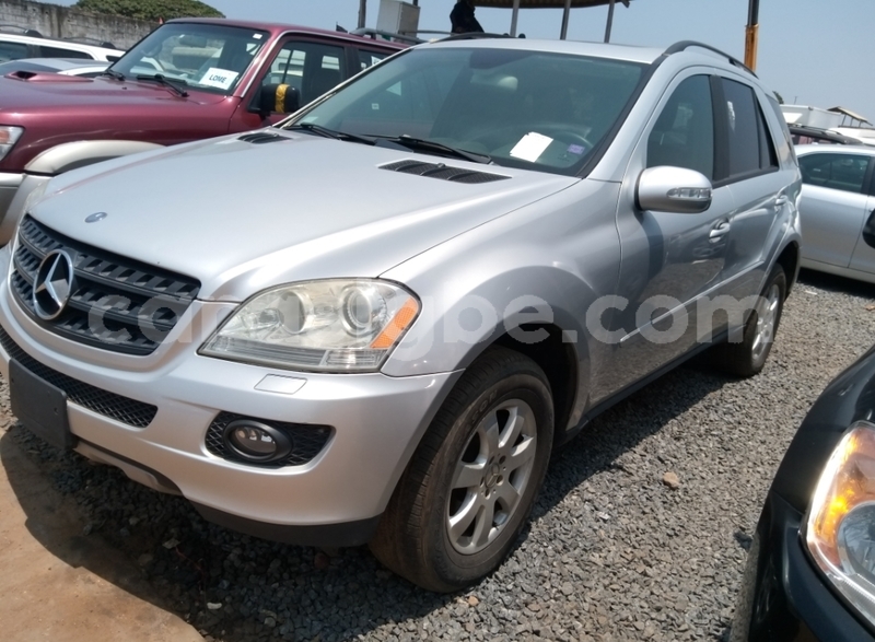 Big with watermark mercedes benz ml class togo lome 5217