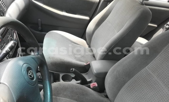 Acheter Import Voiture Toyota Corolla Gris à Lomé, Togo Acheter Import Voiture Toyota Corolla Gris à Lomé, Togo