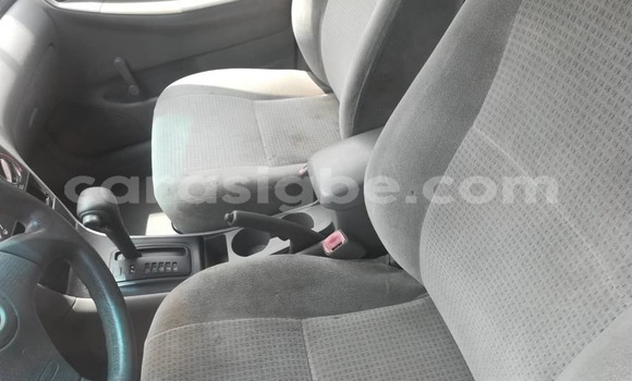 Acheter Import Voiture Toyota Corolla Gris à Lomé, Togo Acheter Import Voiture Toyota Corolla Gris à Lomé, Togo