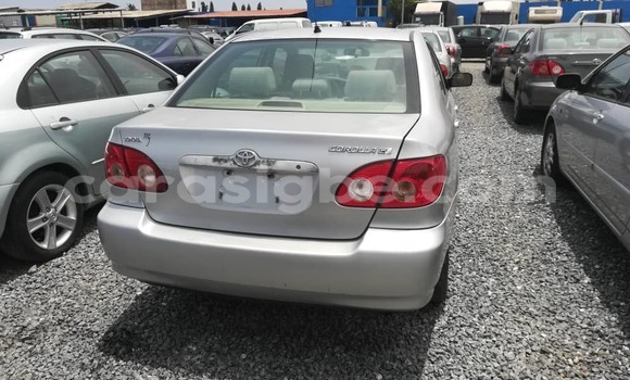 Acheter Import Voiture Toyota Corolla Gris à Lomé, Togo Acheter Import Voiture Toyota Corolla Gris à Lomé, Togo