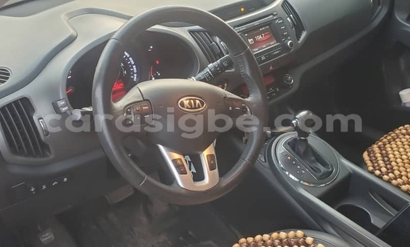 Acheter Occasion Voiture Kia Sportage Marron à Lomé, Togo Acheter Occasion Voiture Kia Sportage Marron à Lomé, Togo