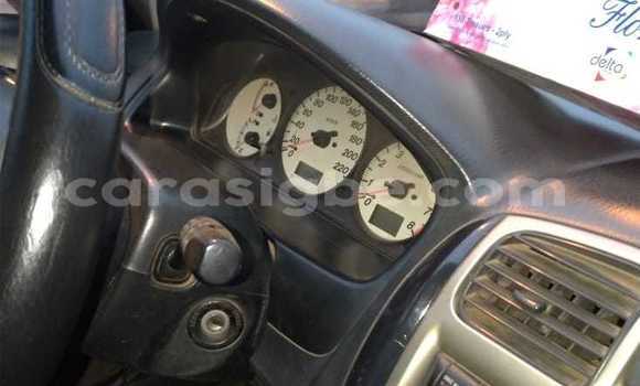 Acheter Occasion Voiture Mazda 323 Bleu à Lomé, Togo Acheter Occasion Voiture Mazda 323 Bleu à Lomé, Togo