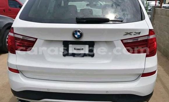 Acheter Occasion Voiture BMW X3 Blanc à Lomé, Togo Acheter Occasion Voiture BMW X3 Blanc à Lomé, Togo