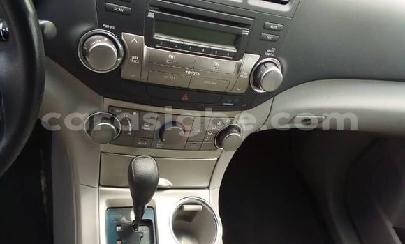 Acheter Occasion Voiture Toyota Highlander Gris à Lomé, Togo Acheter Occasion Voiture Toyota Highlander Gris à Lomé, Togo