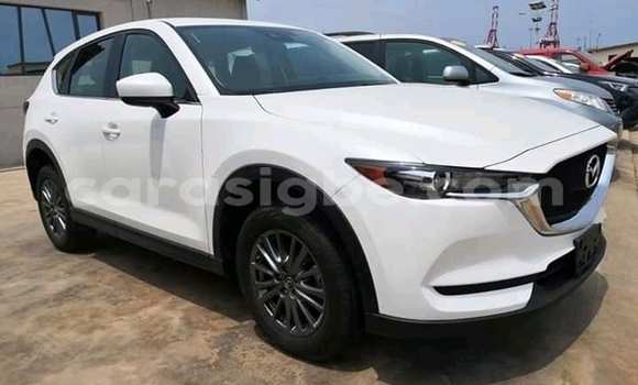 Acheter Neuf Voiture Mazda CX-5 Blanc à Lomé, Togo Acheter Neuf Voiture Mazda CX-5 Blanc à Lomé, Togo