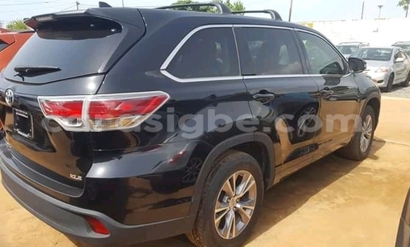 Acheter Neuf Voiture Toyota Highlander Noir à Lomé, Maritime Acheter Neuf Voiture Toyota Highlander Noir à Lomé, Maritime