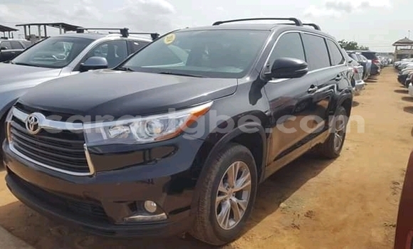 Acheter Neuf Voiture Toyota Highlander Noir à Lomé, Maritime Acheter Neuf Voiture Toyota Highlander Noir à Lomé, Maritime