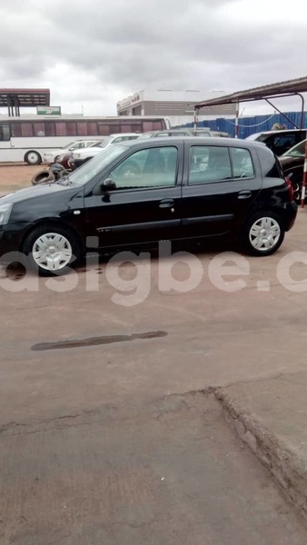 Big with watermark renault clio togo lome 5249