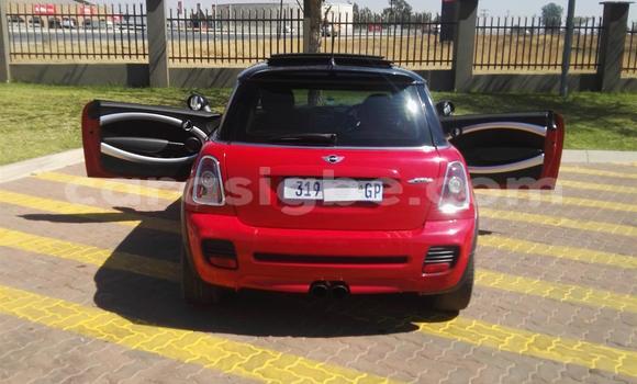 Acheter Occasion Voiture MINI Cooper Rouge à Amoutivé, Togo Acheter Occasion Voiture MINI Cooper Rouge à Amoutivé, Togo
