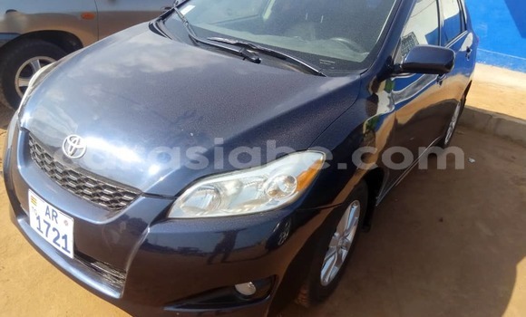 Acheter Occasion Voiture Toyota Matrix Bleu à Lomé, Togo Acheter Occasion Voiture Toyota Matrix Bleu à Lomé, Togo