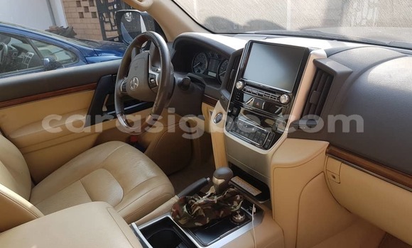 Acheter Occasion Voiture Toyota Land Cruiser Marron à Lomé, Togo Acheter Occasion Voiture Toyota Land Cruiser Marron à Lomé, Togo