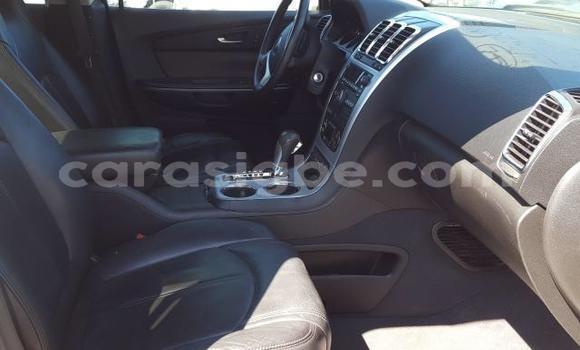 Acheter Occasion Voiture GMC Acadia Blanc à Lomé, Togo Acheter Occasion Voiture GMC Acadia Blanc à Lomé, Togo