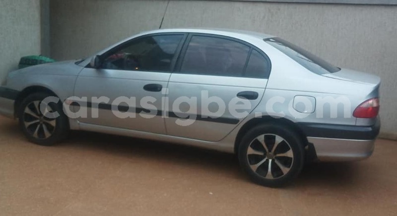 Big with watermark toyota avensis togo lome 5265