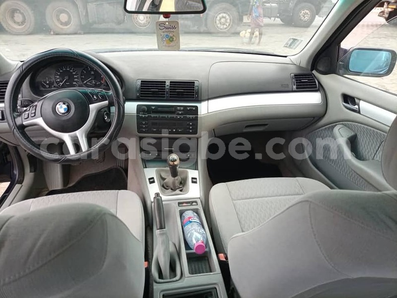 Big with watermark bmw 3 series togo lome 5270