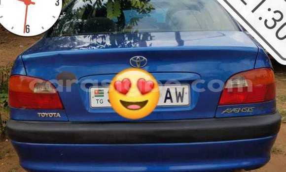 Acheter Occasion Voiture Toyota Avensis Bleu à Lomé, Togo Acheter Occasion Voiture Toyota Avensis Bleu à Lomé, Togo