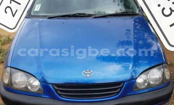 Acheter Occasion Voiture Toyota Avensis Bleu à Lomé, Togo Acheter Occasion Voiture Toyota Avensis Bleu à Lomé, Togo
