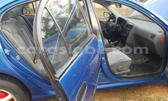 Acheter Occasion Voiture Toyota Avensis Bleu à Lomé, Togo Acheter Occasion Voiture Toyota Avensis Bleu à Lomé, Togo
