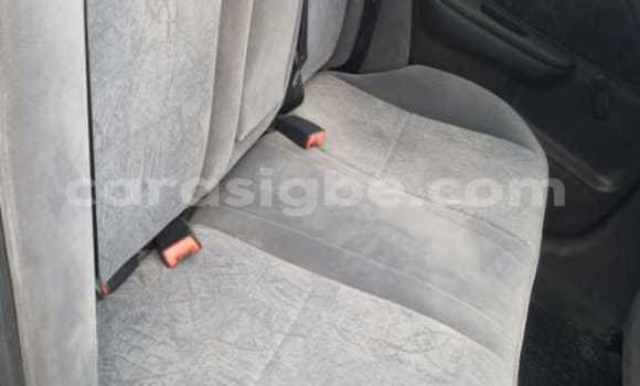 Acheter Occasion Voiture Toyota Avensis Bleu à Lomé, Togo Acheter Occasion Voiture Toyota Avensis Bleu à Lomé, Togo