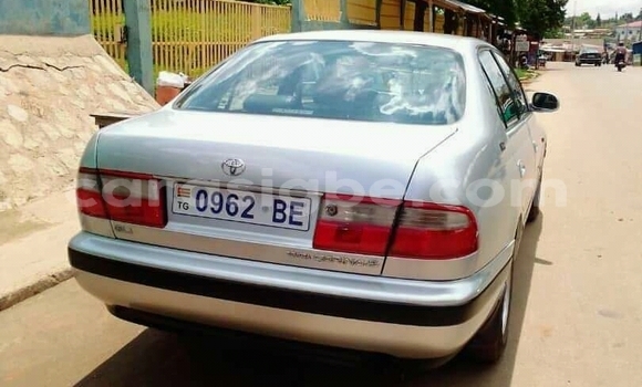 Acheter Occasion Voiture Toyota Carina Gris à Lomé, Togo Acheter Occasion Voiture Toyota Carina Gris à Lomé, Togo