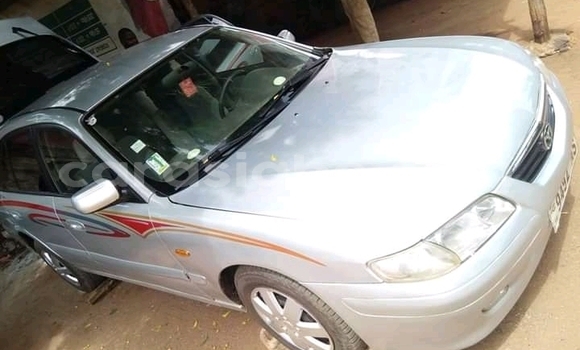 Acheter Occasion Voiture Mazda 626 Gris à Lomé, Togo Acheter Occasion Voiture Mazda 626 Gris à Lomé, Togo