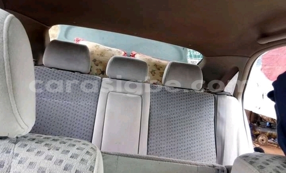 Acheter Occasion Voiture Mazda 626 Gris à Lomé, Togo Acheter Occasion Voiture Mazda 626 Gris à Lomé, Togo