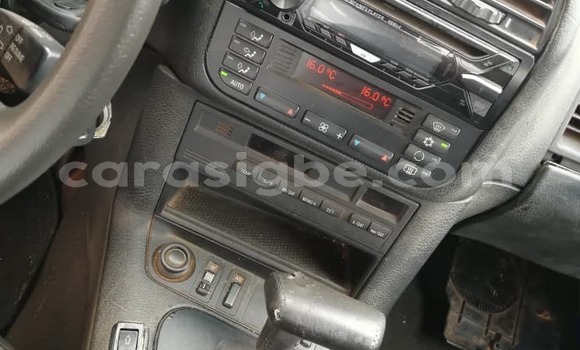 Acheter Occasion Voiture BMW E46 Noir à Lomé, Togo Acheter Occasion Voiture BMW E46 Noir à Lomé, Togo