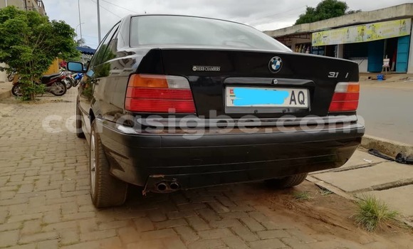Acheter Occasion Voiture BMW E46 Noir à Lomé, Togo Acheter Occasion Voiture BMW E46 Noir à Lomé, Togo
