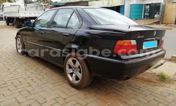 Acheter Occasion Voiture BMW E46 Noir à Lomé, Togo Acheter Occasion Voiture BMW E46 Noir à Lomé, Togo
