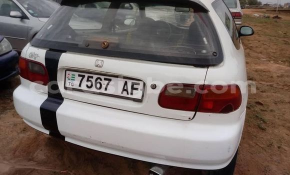 Acheter Occasion Voiture Honda Civic Blanc à Lomé, Togo Acheter Occasion Voiture Honda Civic Blanc à Lomé, Togo
