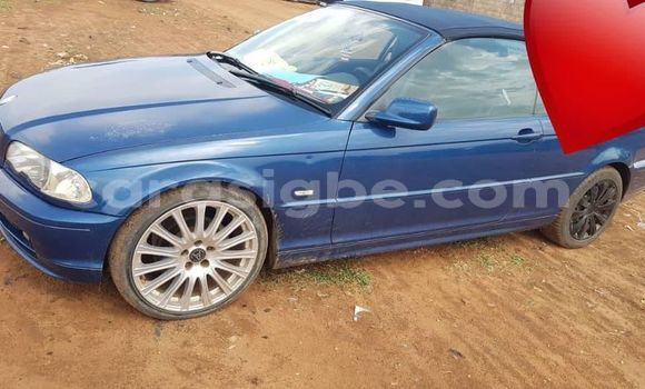 Acheter Occasion Voiture BMW 3–Series Bleu à Lomé, Togo Acheter Occasion Voiture BMW 3–Series Bleu à Lomé, Togo
