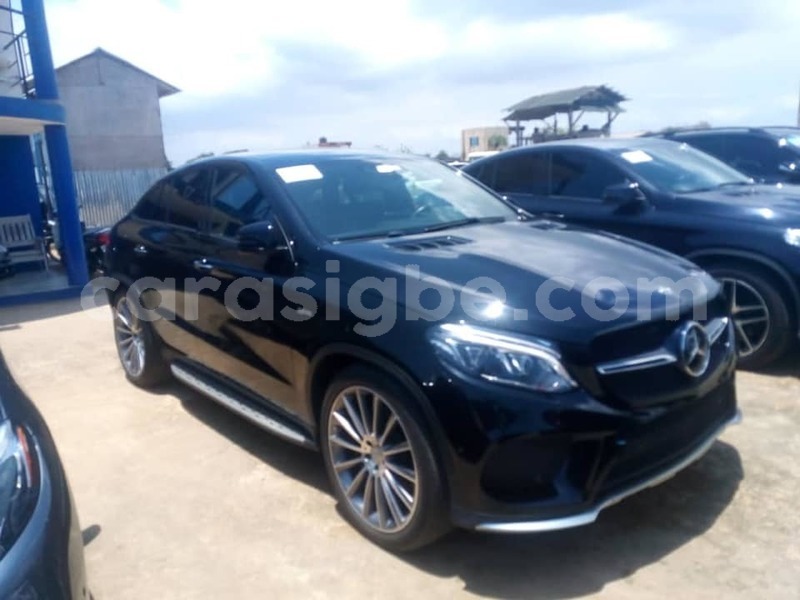 Big with watermark mercedes benz gle togo lome 5313