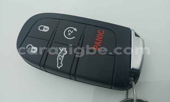 Buy Used Chrysler 300 White Car in Lome in Togo Buy Used Chrysler 300 White Car in Lome in Togo