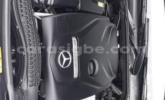 Acheter Occasion Voiture Mercedes‒Benz C–Class Bleu à Adawlato, Togo Acheter Occasion Voiture Mercedes‒Benz C–Class Bleu à Adawlato, Togo