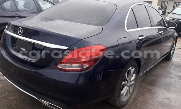 Acheter Occasion Voiture Mercedes‒Benz C–Class Bleu à Adawlato, Togo Acheter Occasion Voiture Mercedes‒Benz C–Class Bleu à Adawlato, Togo
