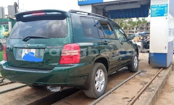 Buy Used Toyota Highlander Green Car in Adawlato in Togo Buy Used Toyota Highlander Green Car in Adawlato in Togo
