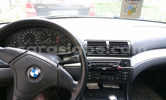 Buy Used BMW 3–Series Silver Car in Lome in Togo Buy Used BMW 3–Series Silver Car in Lome in Togo