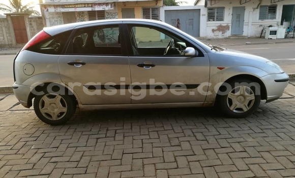 Acheter Occasion Voiture Ford Focus Gris à Lomé, Togo Acheter Occasion Voiture Ford Focus Gris à Lomé, Togo