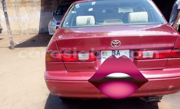 Acheter Occasion Voiture Toyota Camry Rouge à Lomé, Togo Acheter Occasion Voiture Toyota Camry Rouge à Lomé, Togo