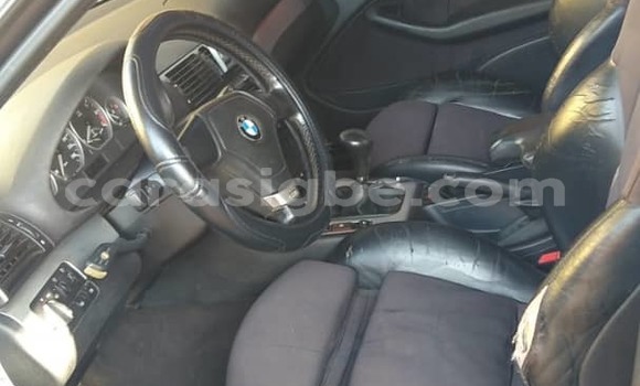 Acheter Occasion Voiture BMW 3200 Noir à Lomé, Togo Acheter Occasion Voiture BMW 3200 Noir à Lomé, Togo