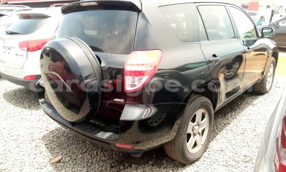 Acheter Occasion Voiture Toyota RAV4 Noir à Lomé, Togo Acheter Occasion Voiture Toyota RAV4 Noir à Lomé, Togo