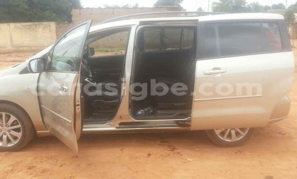 Acheter Occasion Voiture Mazda Mazda 5 Autre à Lomé, Togo Acheter Occasion Voiture Mazda Mazda 5 Autre à Lomé, Togo