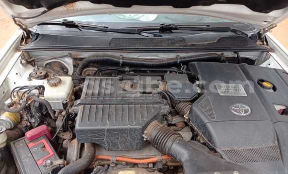 Acheter Occasion Voiture Toyota Highlander Blanc à Lomé, Togo Acheter Occasion Voiture Toyota Highlander Blanc à Lomé, Togo