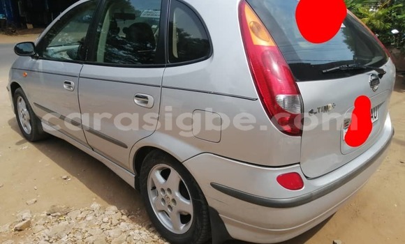Acheter Occasion Voiture Nissan Almera Tino Beige à Lomé, Togo Acheter Occasion Voiture Nissan Almera Tino Beige à Lomé, Togo