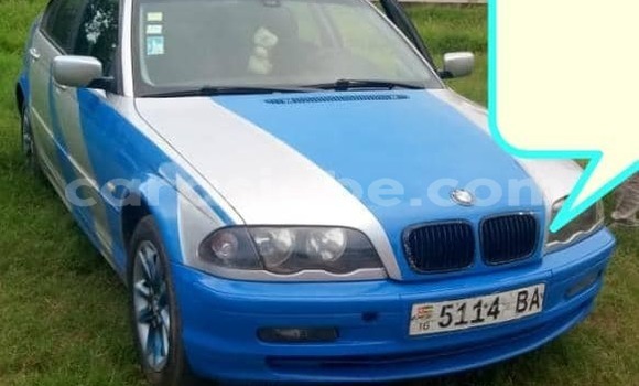 Buy Used BMW 3–Series Blue Car in Adawlato in Togo Buy Used BMW 3–Series Blue Car in Adawlato in Togo