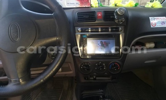 Buy Used Kia Picanto Brown Car in Adawlato in Togo Buy Used Kia Picanto Brown Car in Adawlato in Togo