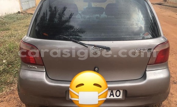Buy Used Toyota Yaris Silver Car in Adawlato in Togo Buy Used Toyota Yaris Silver Car in Adawlato in Togo